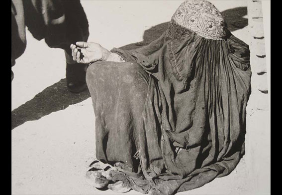 Burkhard Philipp von Harder | ERINNERUNGEN AN AFGHANISTAN | SCHWARZWEISS 70